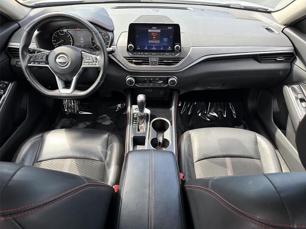 Thumbnail: 2024 Nissan Altima - 10