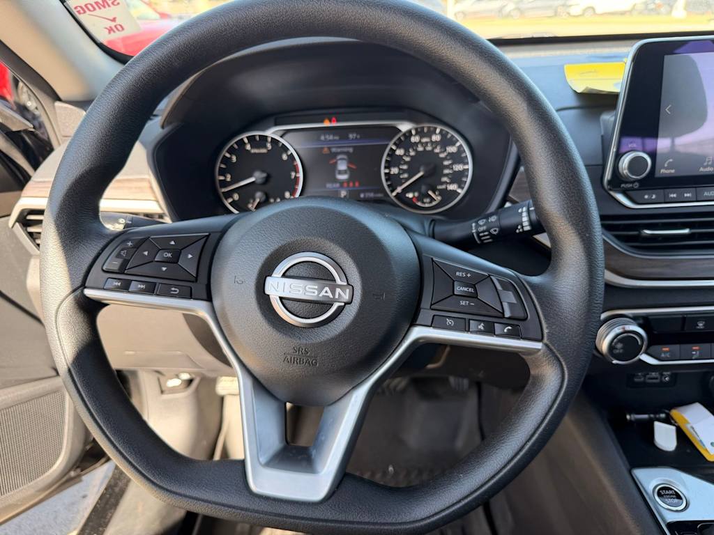 Thumbnail: 2025 Nissan Altima - 2