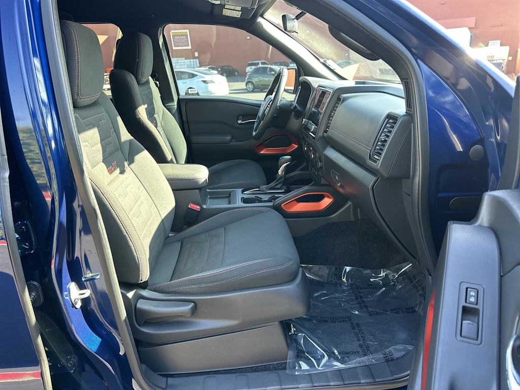 Thumbnail: 2022 Nissan Frontier - 12