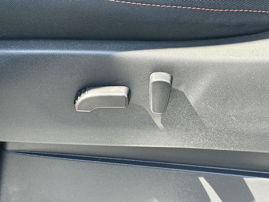 Thumbnail: 2023 Nissan Frontier - 23