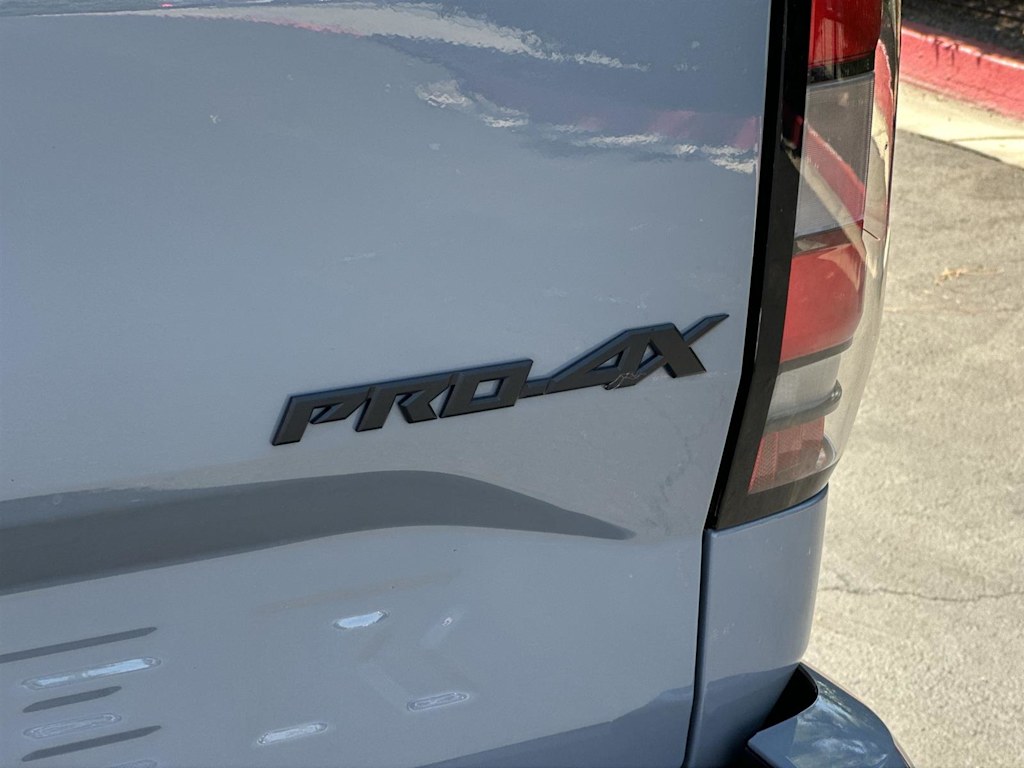 Thumbnail: 2023 Nissan Frontier - 7