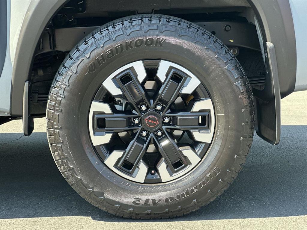 Thumbnail: 2023 Nissan Frontier - 8