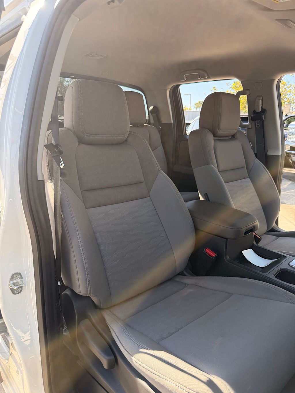 Thumbnail: 2022 Nissan Frontier - 10