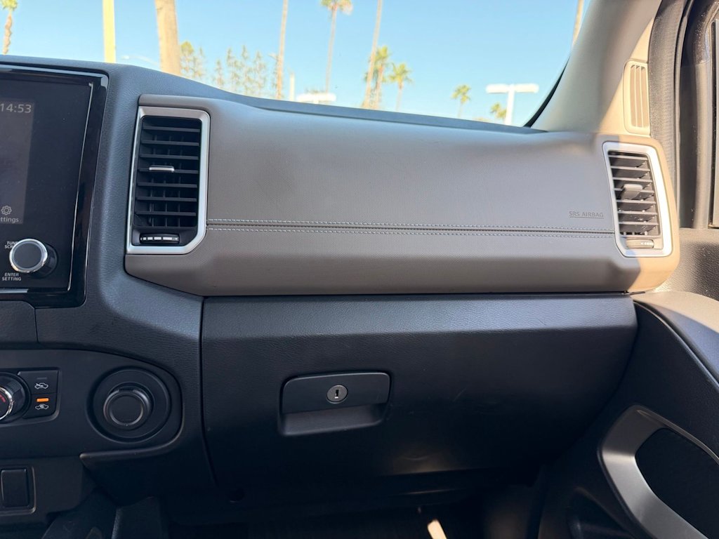 Thumbnail: 2022 Nissan Frontier - 22