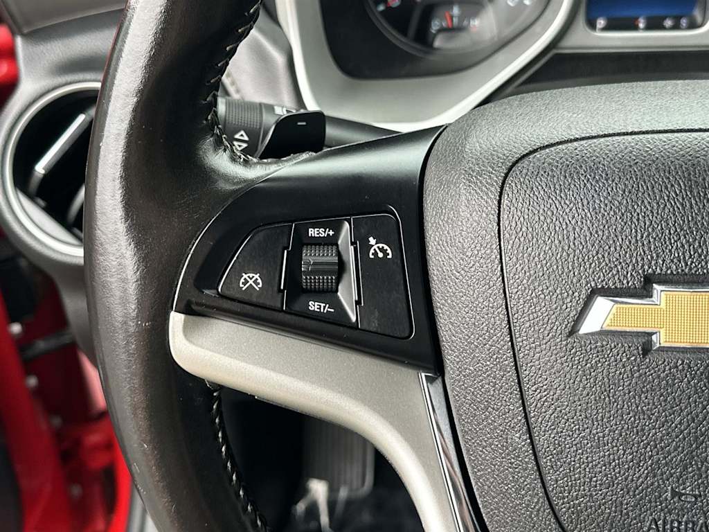 Thumbnail: 2015 Chevrolet Camaro - 23