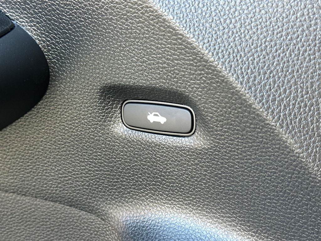 Thumbnail: 2024 Honda Civic - 30