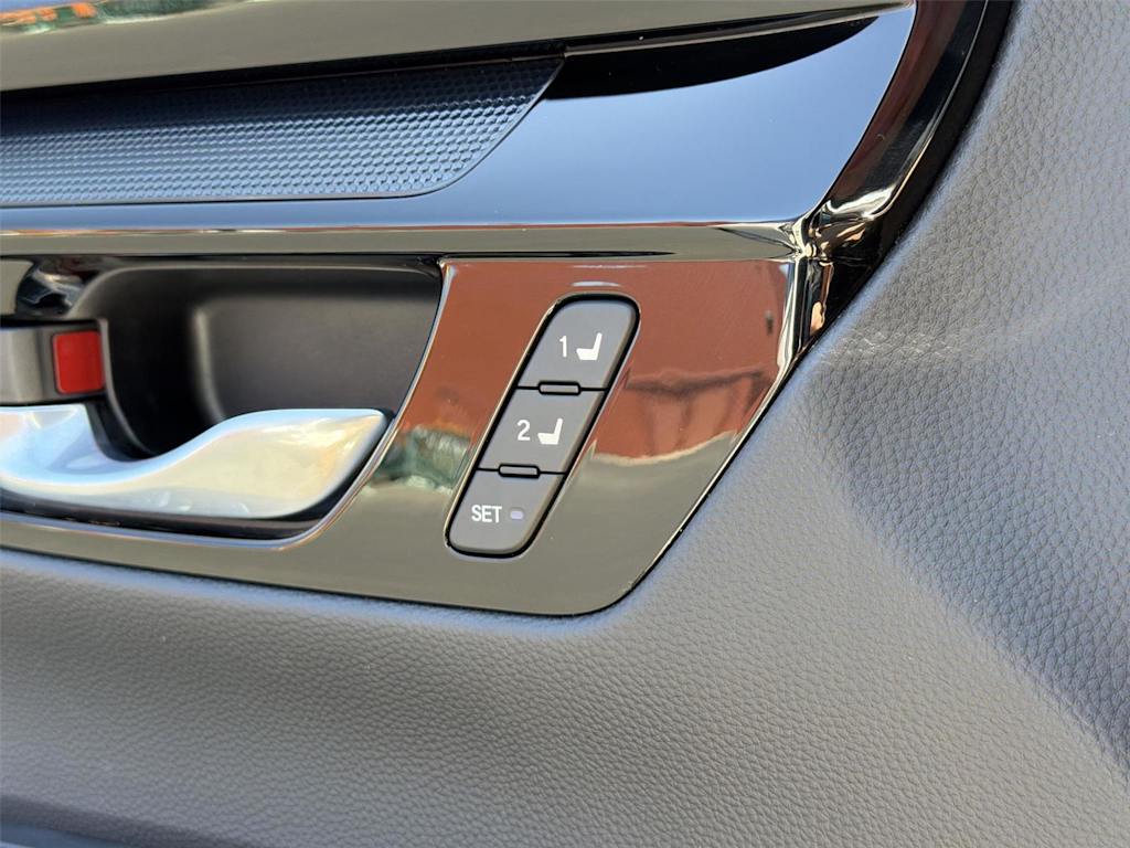 Thumbnail: 2024 Honda CR-V - 33
