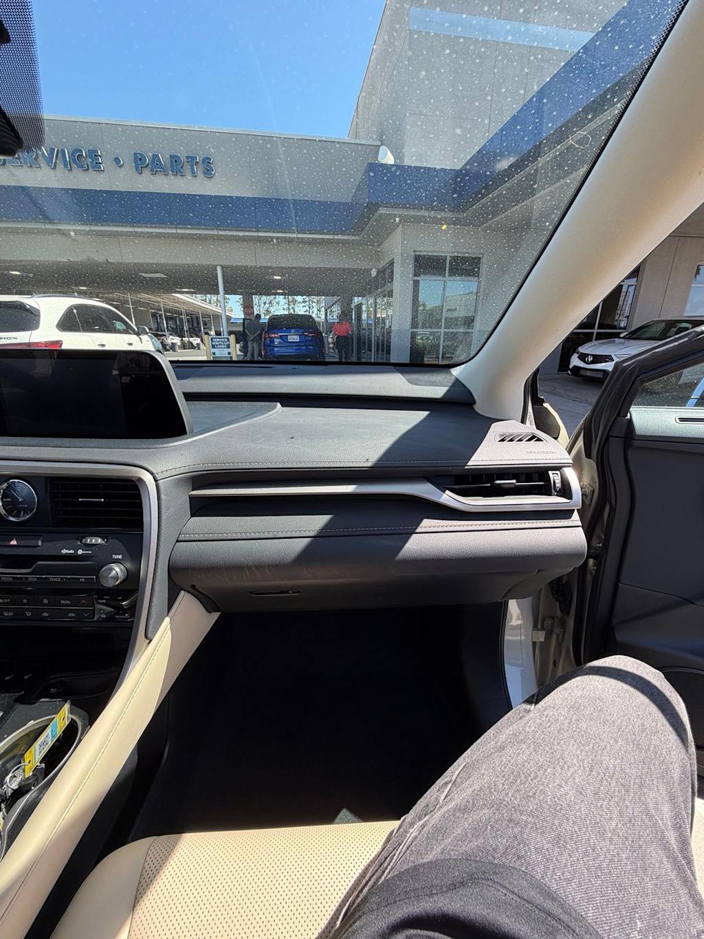 Thumbnail: 2021 Lexus RX - 18