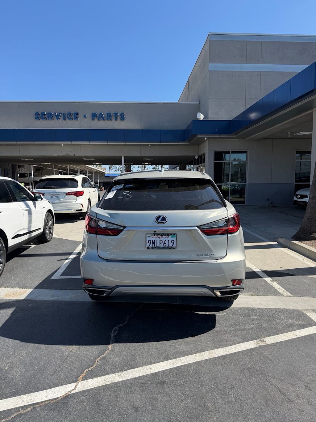 Thumbnail: 2021 Lexus RX - 16