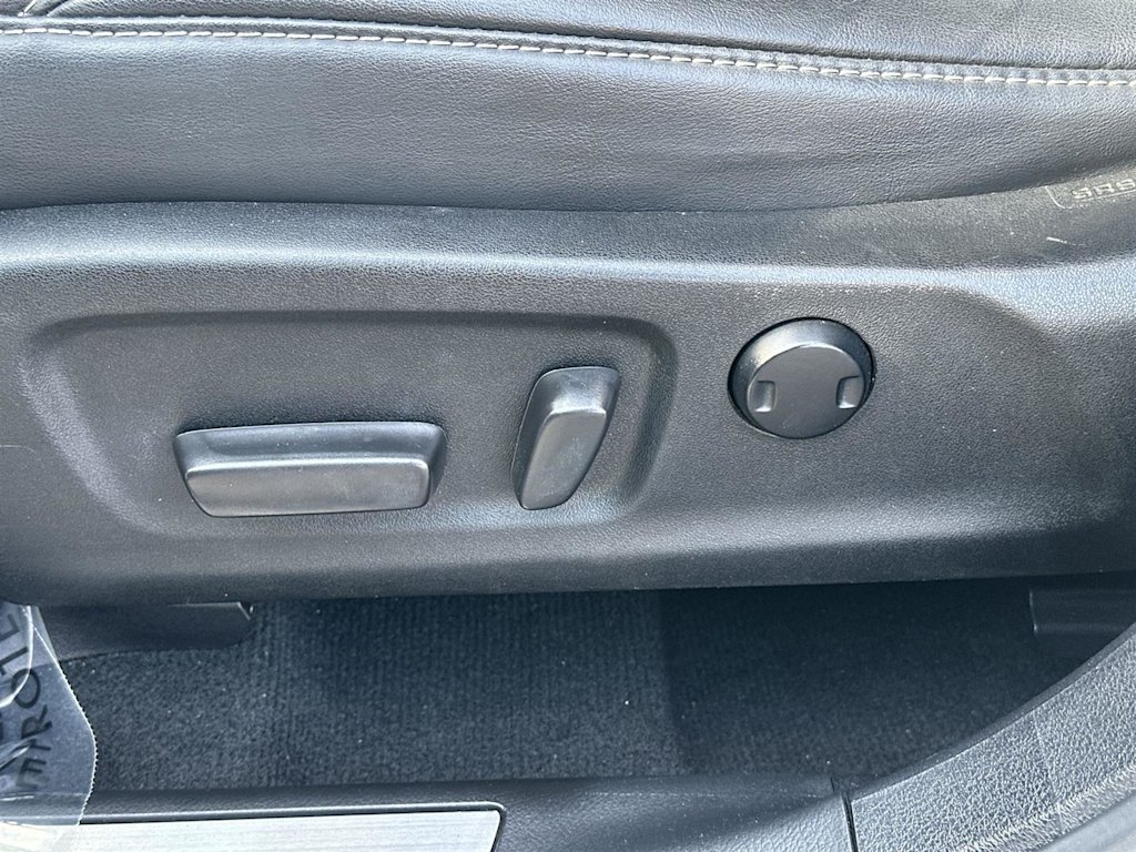 Thumbnail: 2020 Lexus RX - 22