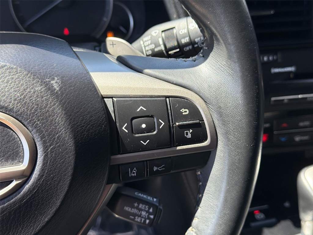 Thumbnail: 2022 Lexus RX - 27