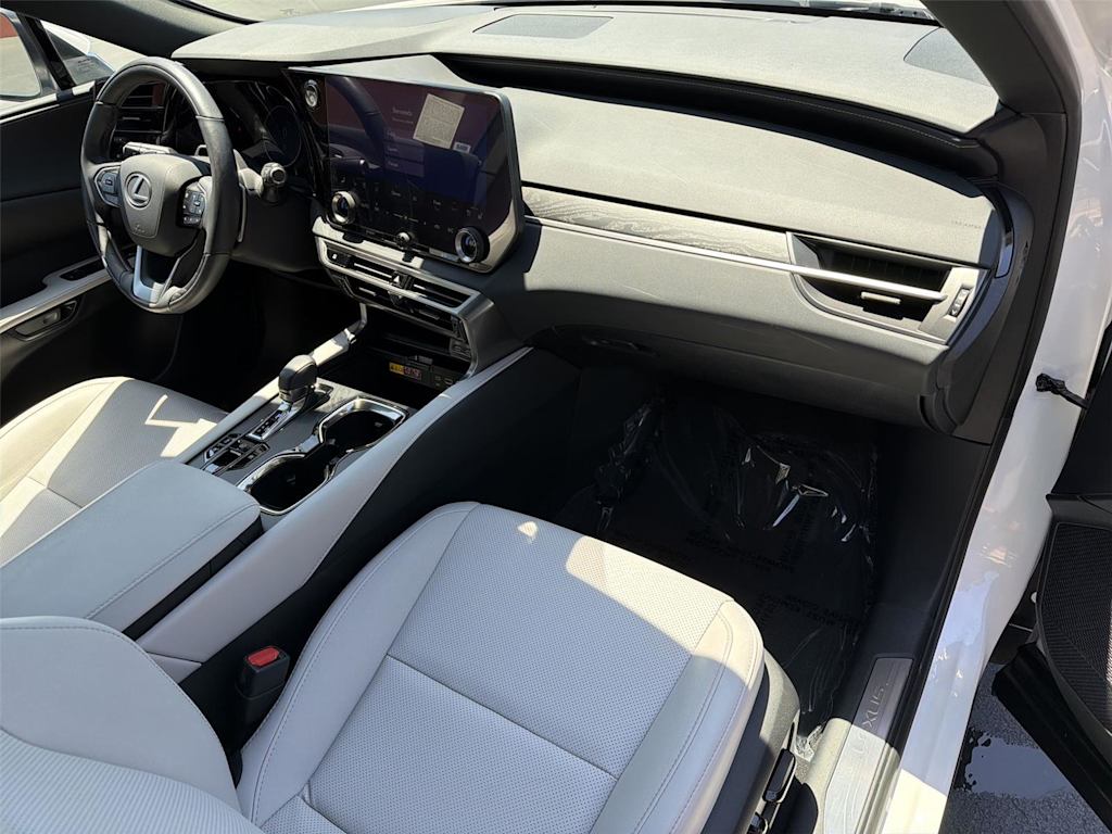 Thumbnail: 2024 Lexus RX - 14
