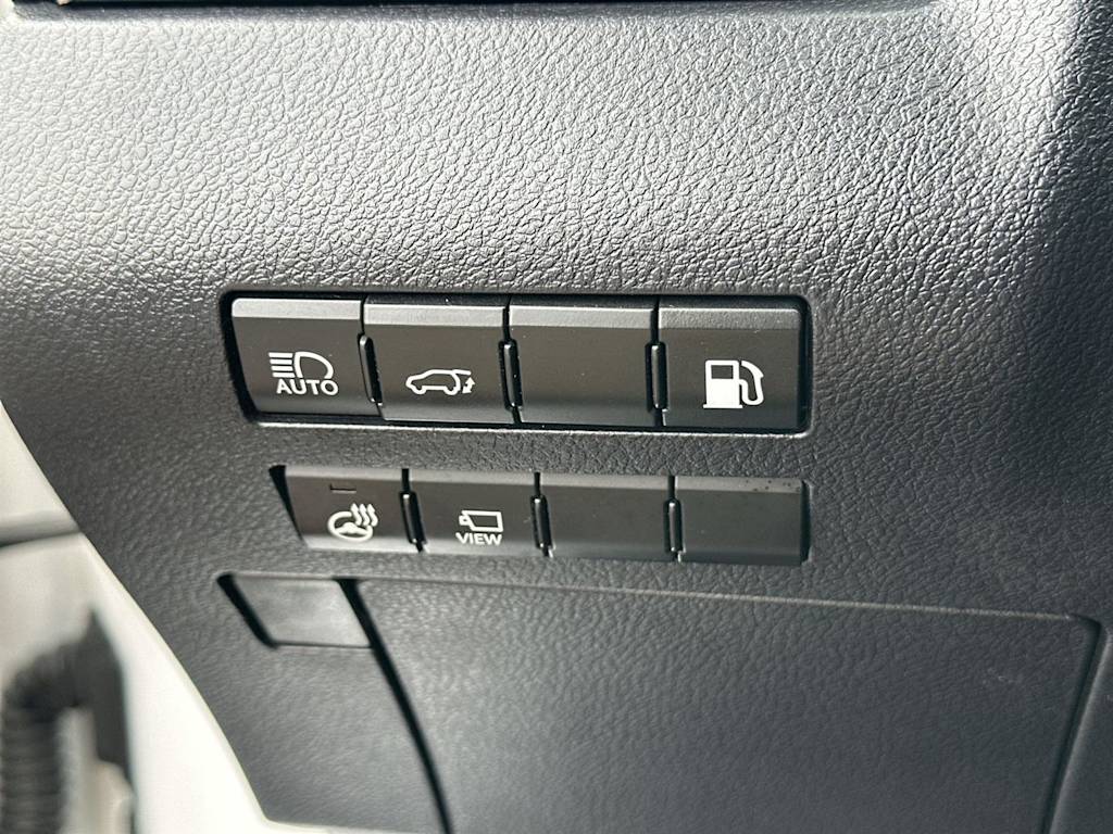 Thumbnail: 2021 Lexus RX - 29