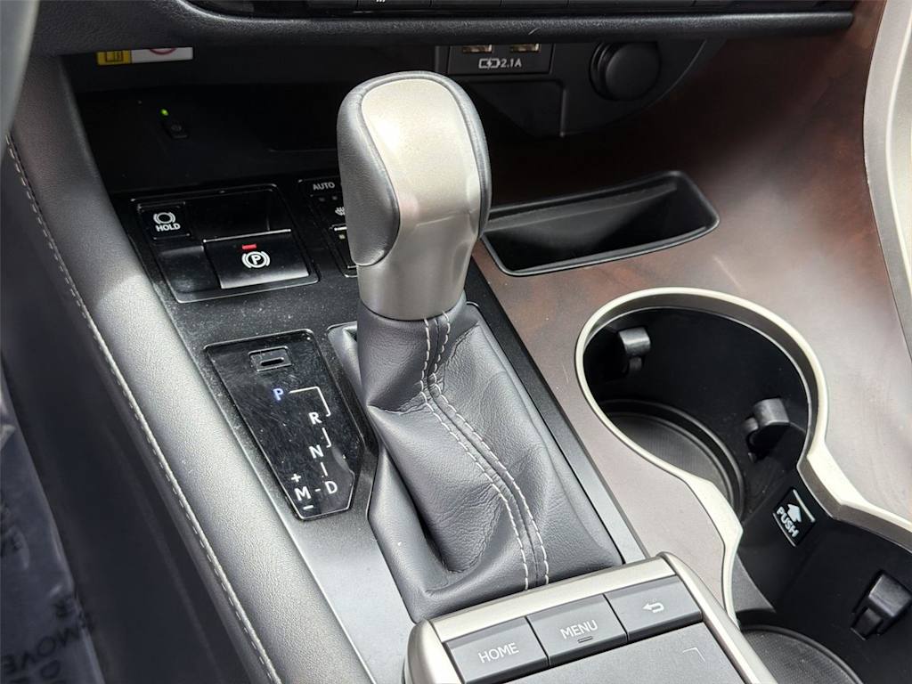 Thumbnail: 2022 Lexus RX - 17