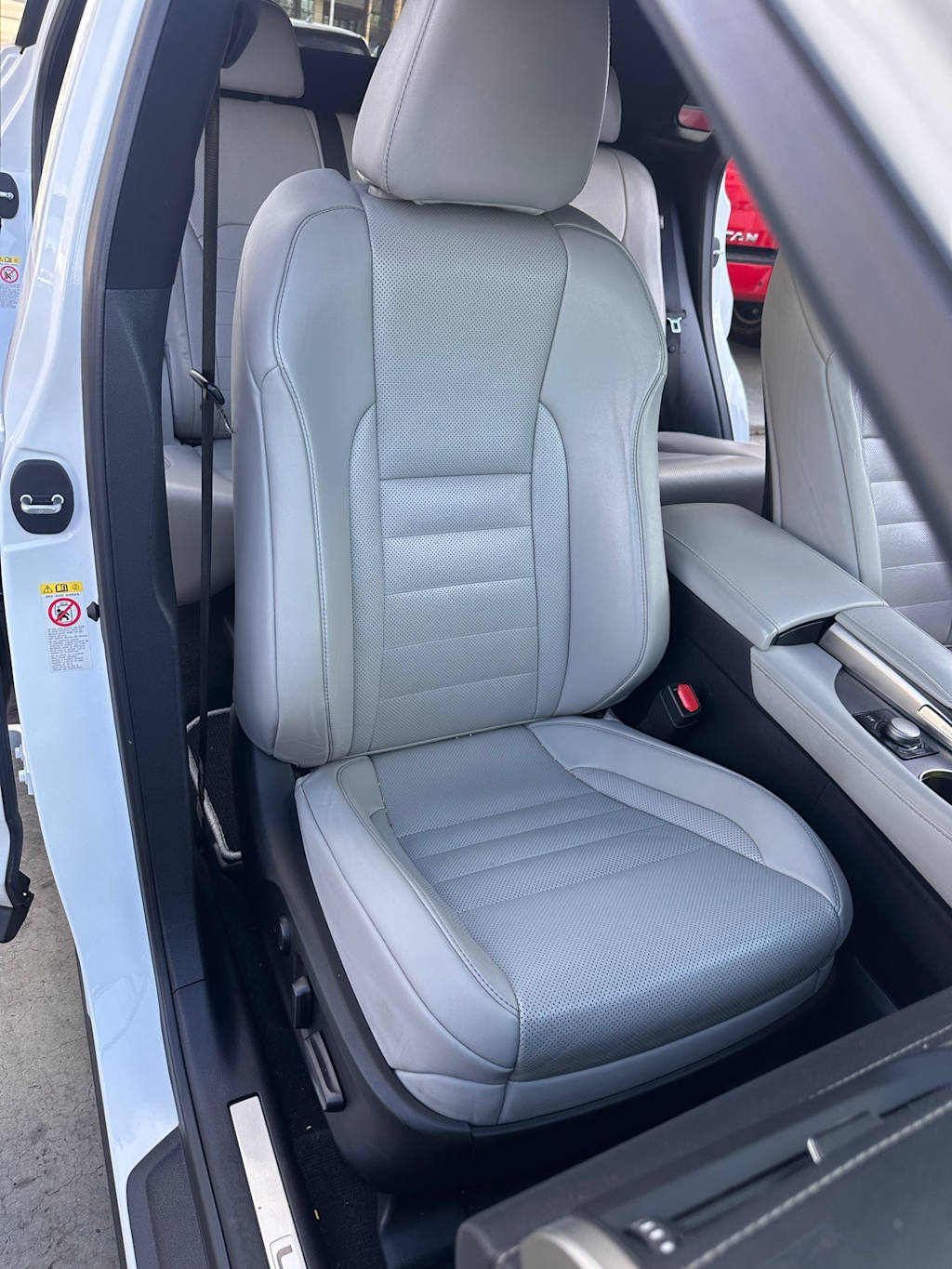 Thumbnail: 2017 Lexus RX - 9