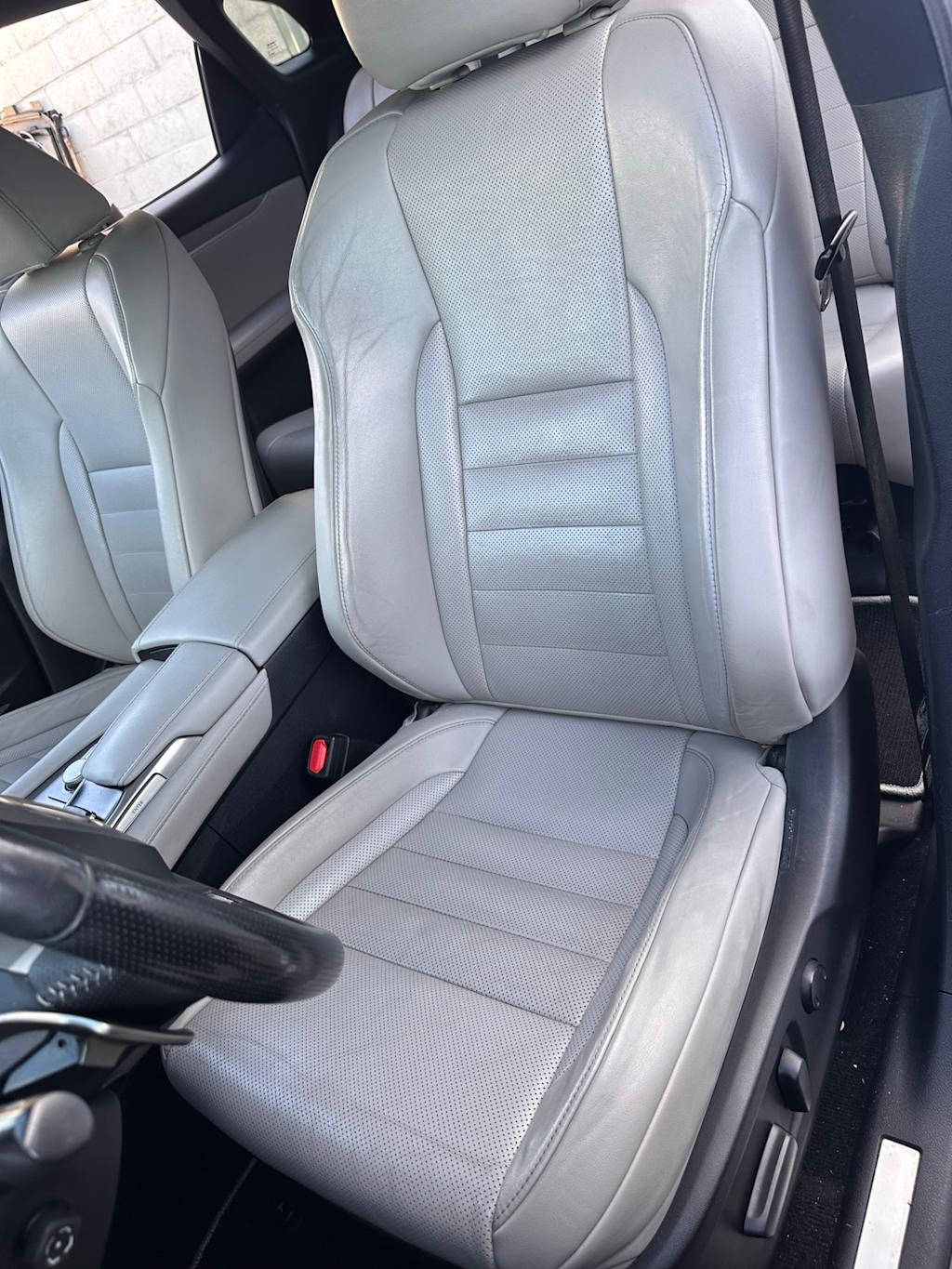 Thumbnail: 2017 Lexus RX - 18