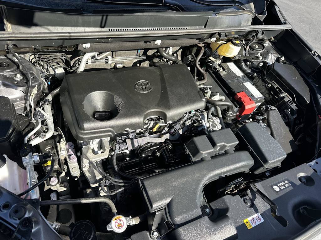 Thumbnail: 2022 Toyota RAV4 - 9