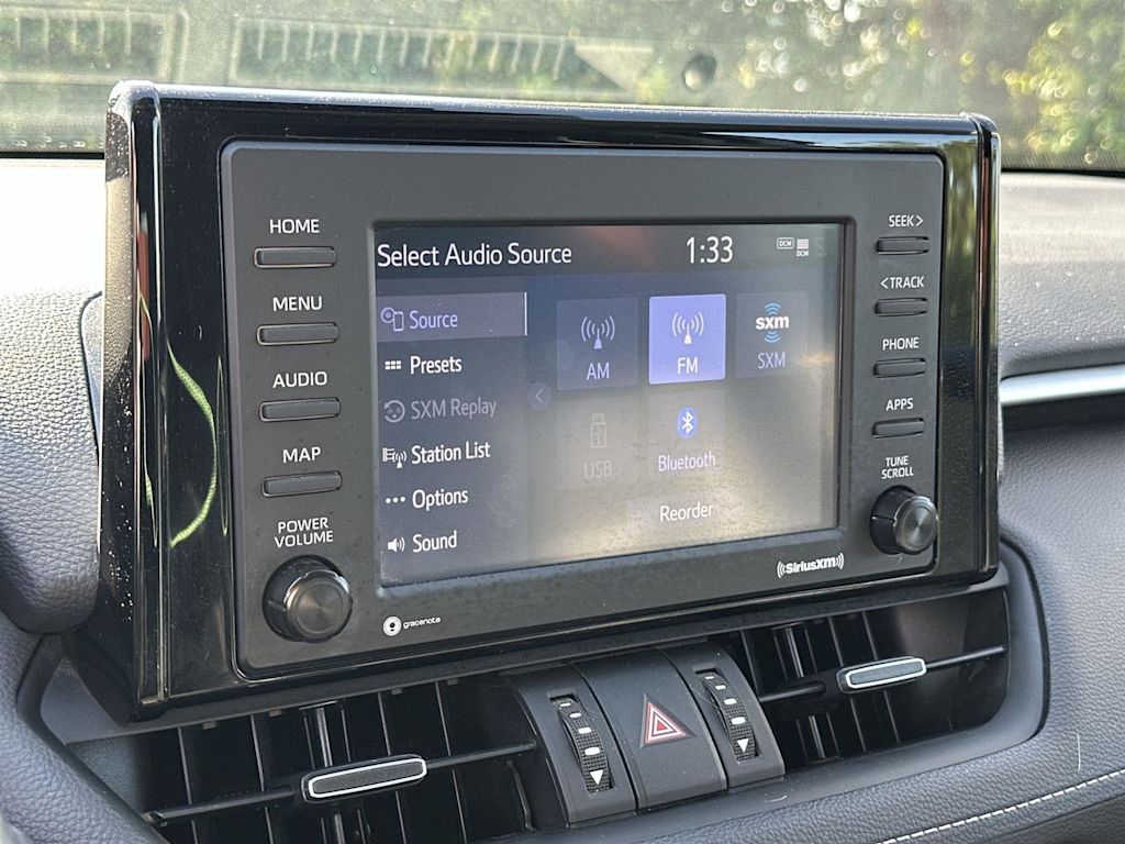 Thumbnail: 2022 Toyota RAV4 - 16