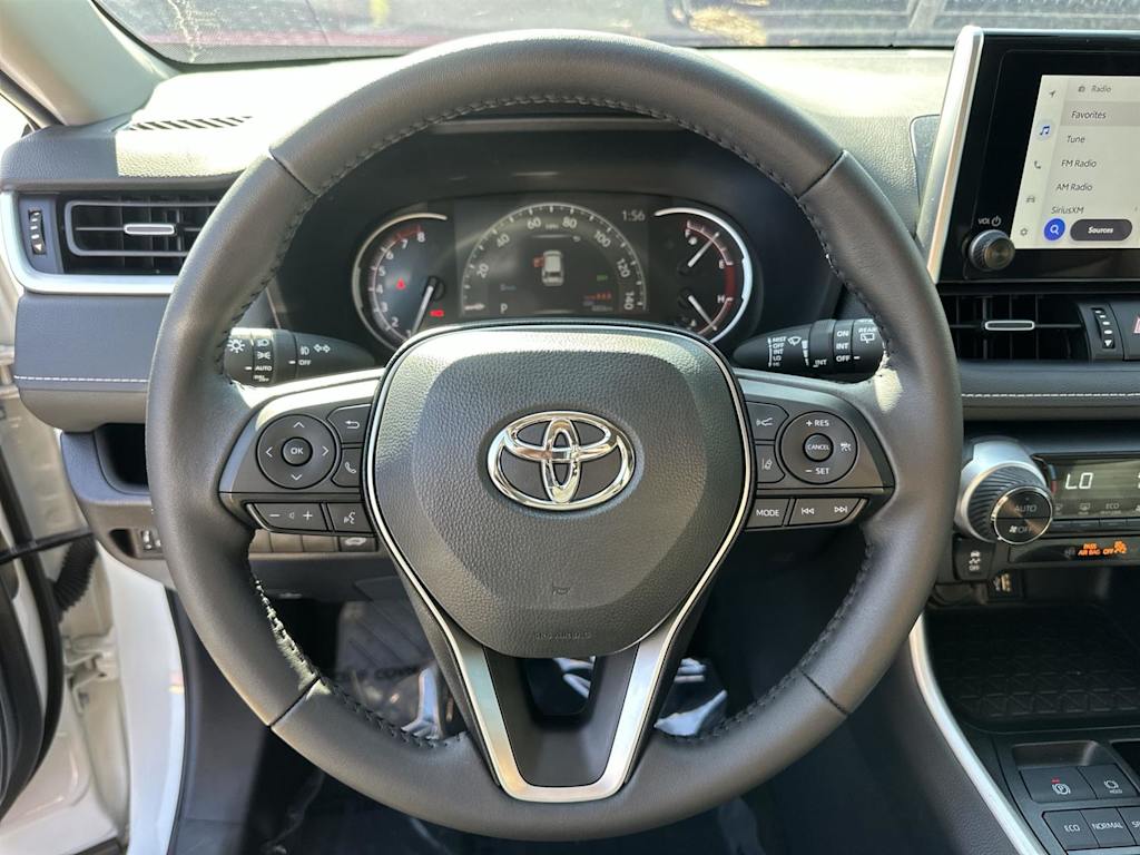 Thumbnail: 2025 Toyota RAV4 - 14