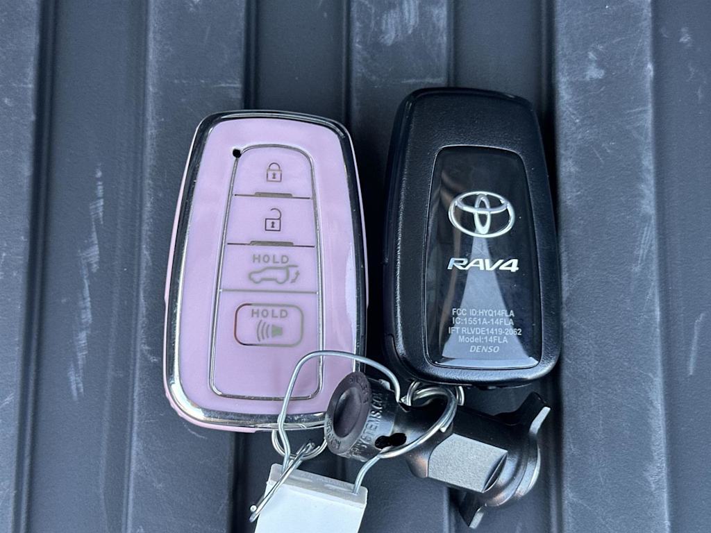 Thumbnail: 2025 Toyota RAV4 - 19