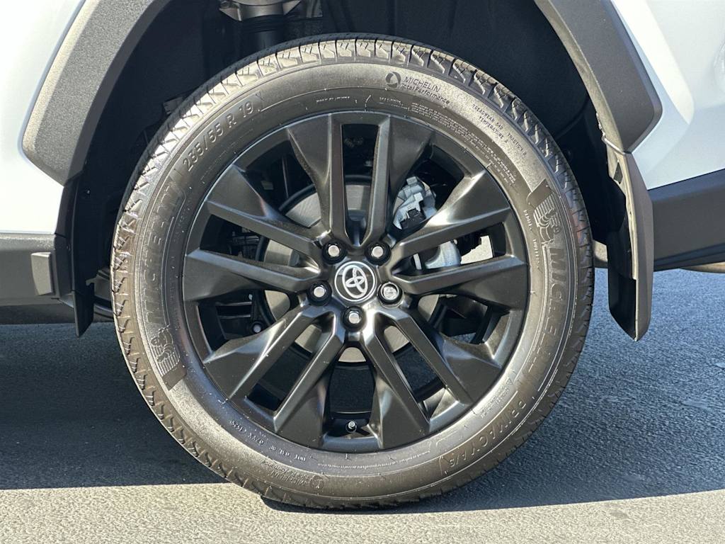 Thumbnail: 2025 Toyota RAV4 - 7