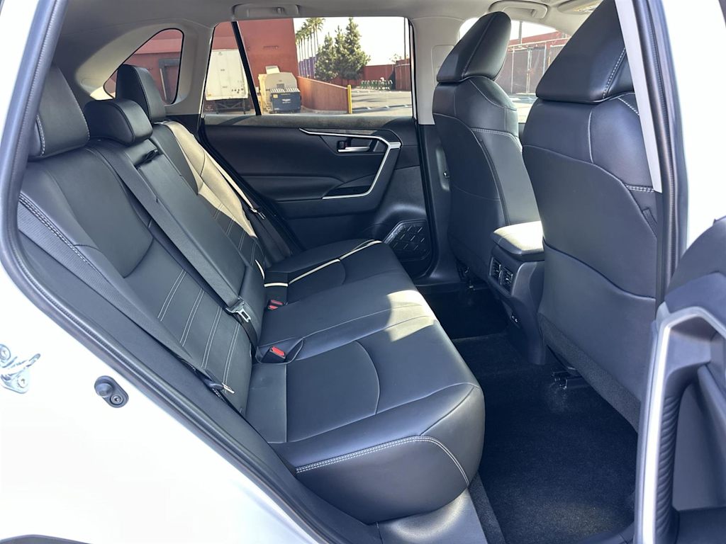 Thumbnail: 2025 Toyota RAV4 - 12