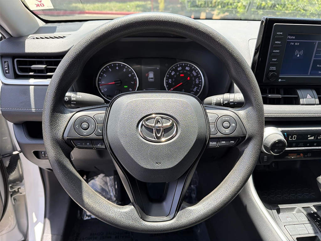 Thumbnail: 2022 Toyota RAV4 - 15