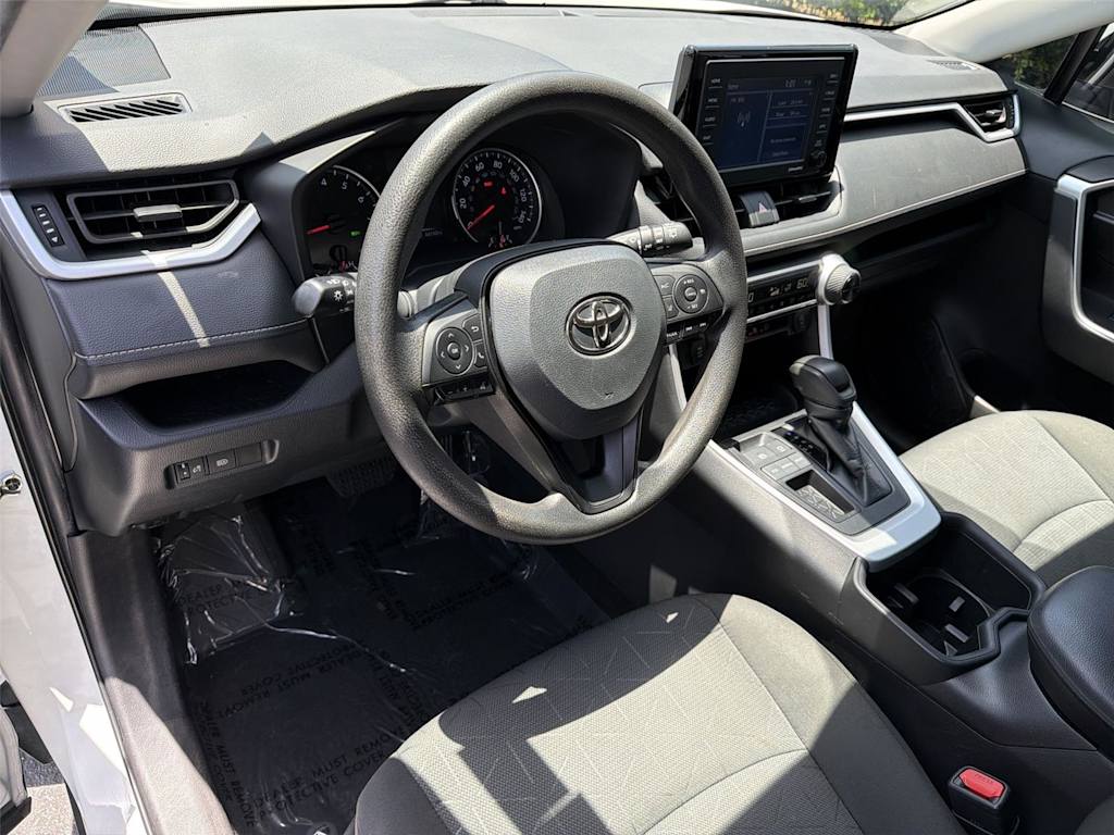Thumbnail: 2022 Toyota RAV4 - 2