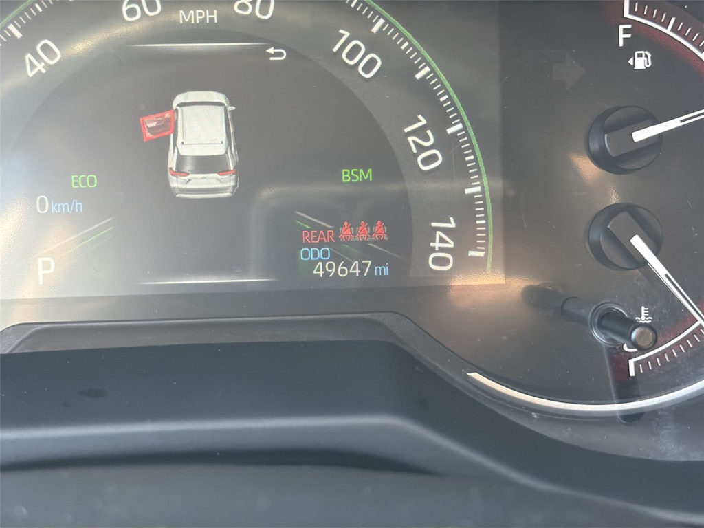 Thumbnail: 2025 Toyota RAV4 - 18