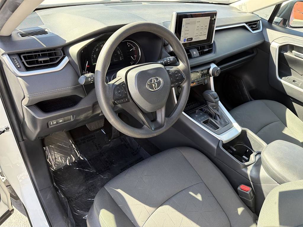 Thumbnail: 2025 Toyota RAV4 - 2