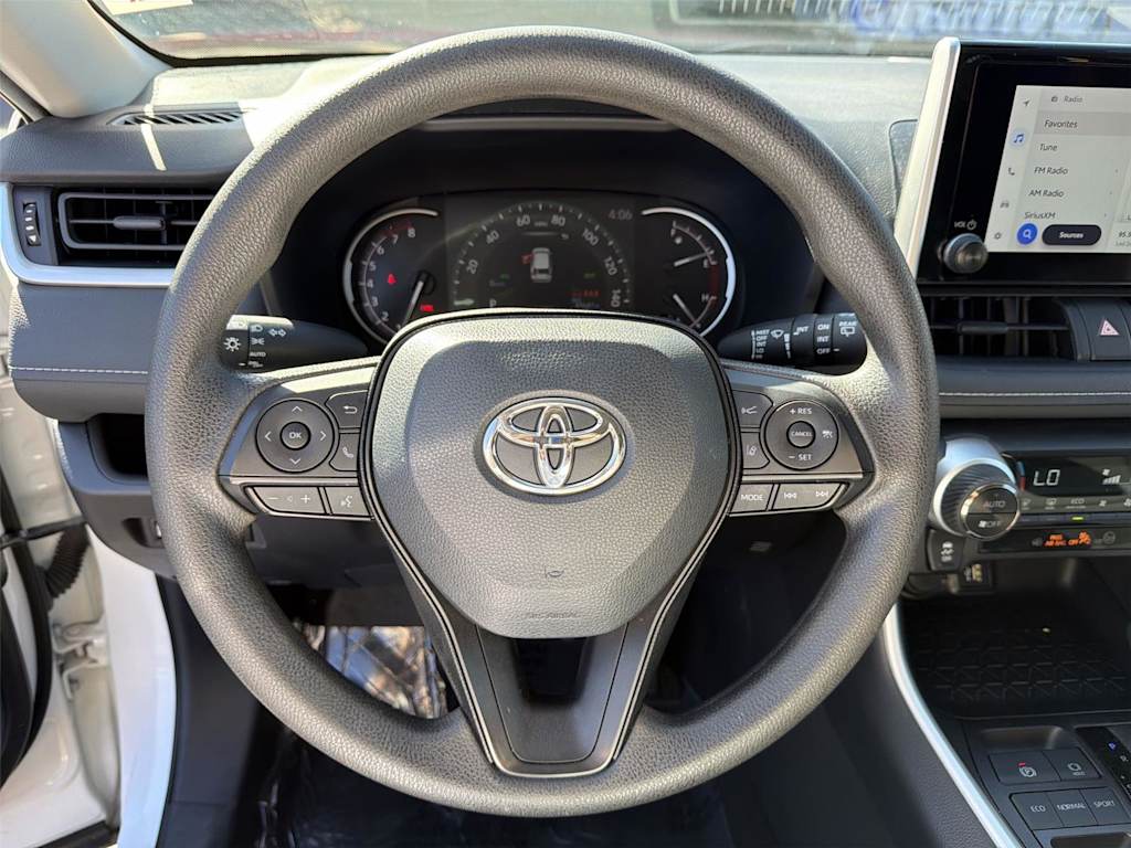 Thumbnail: 2025 Toyota RAV4 - 15