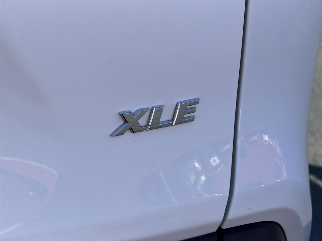 Thumbnail: 2025 Toyota RAV4 - 7
