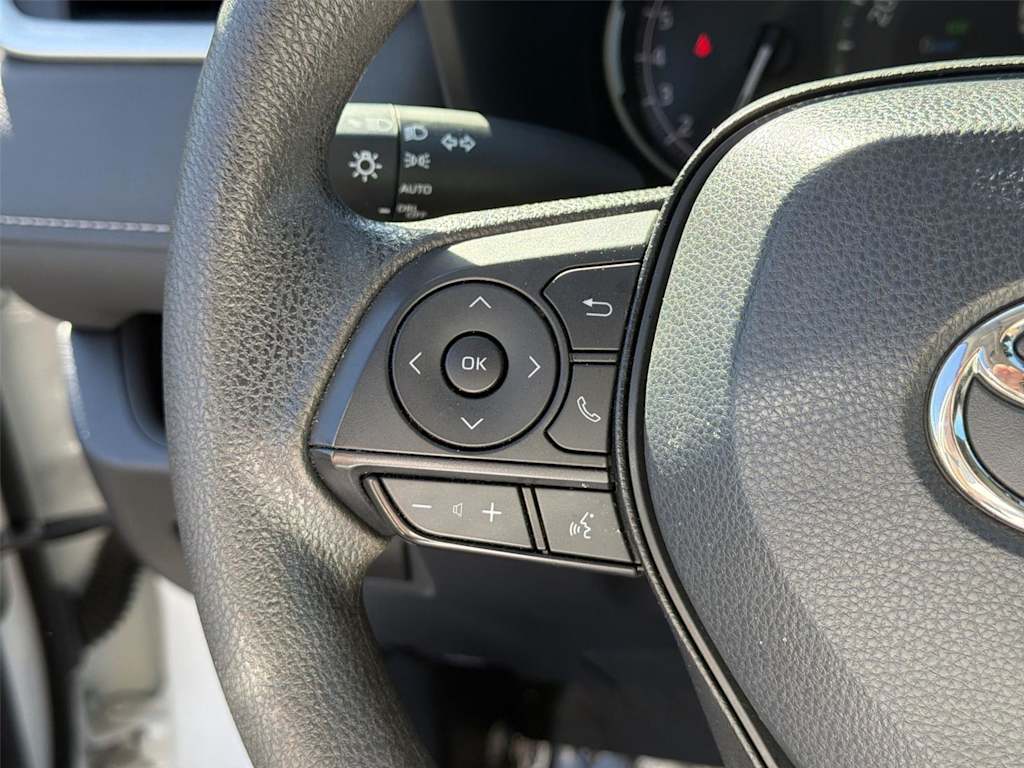 Thumbnail: 2025 Toyota RAV4 - 27