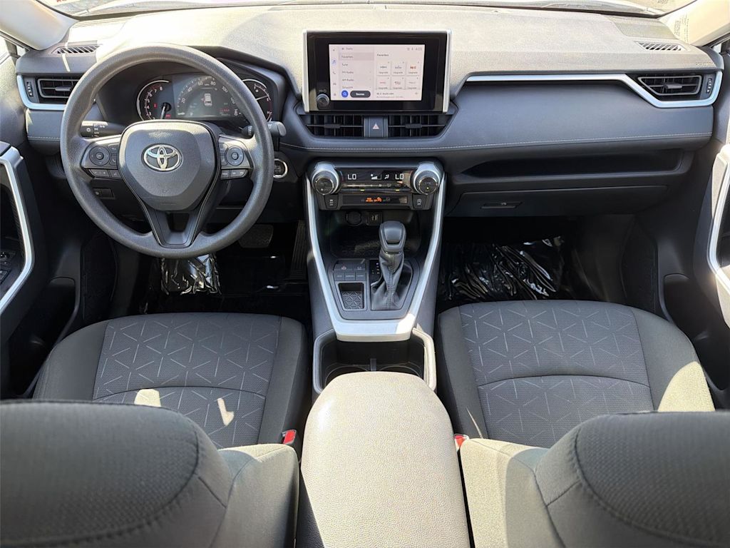 Thumbnail: 2025 Toyota RAV4 - 10