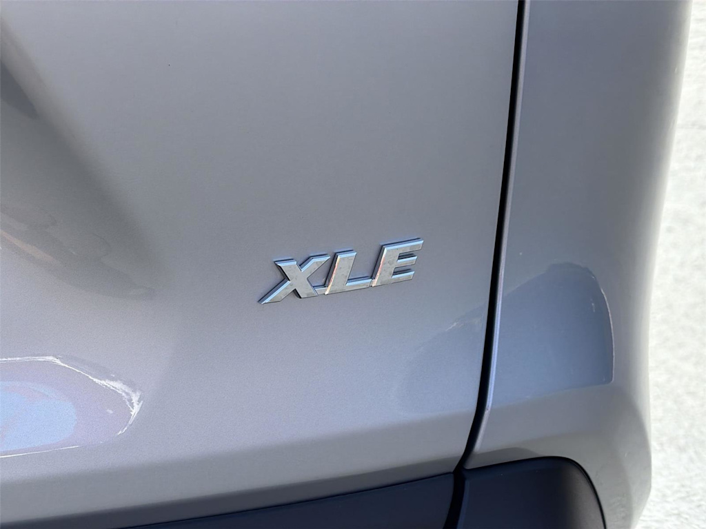 Thumbnail: 2025 Toyota RAV4 - 7