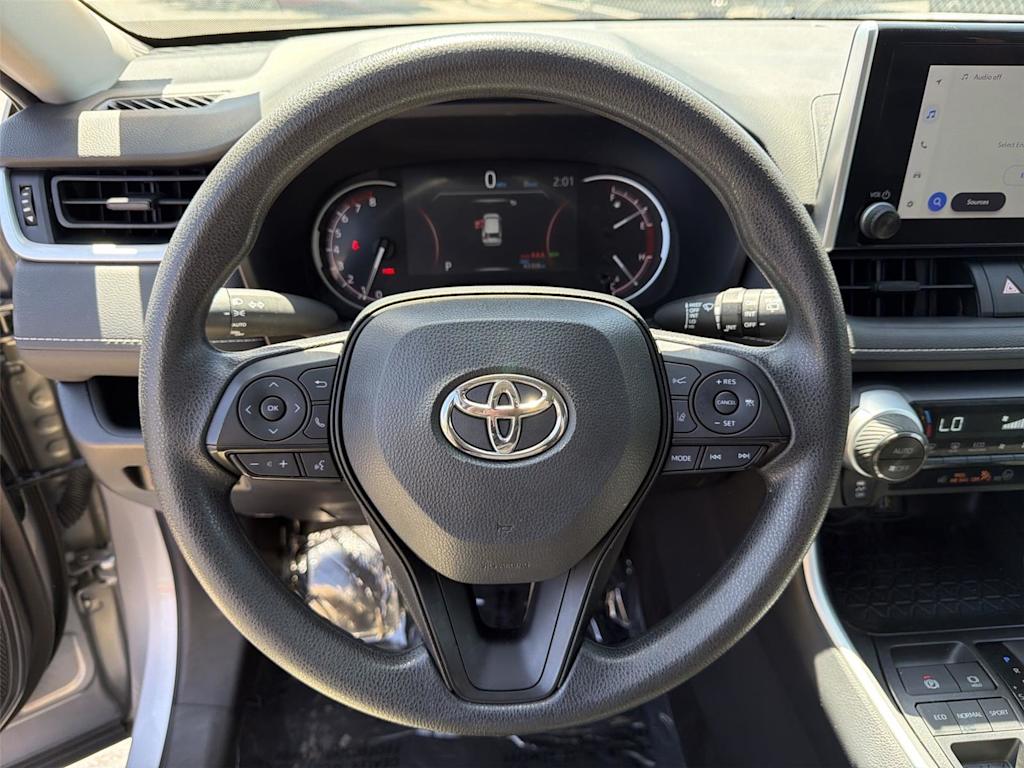 Thumbnail: 2025 Toyota RAV4 - 15