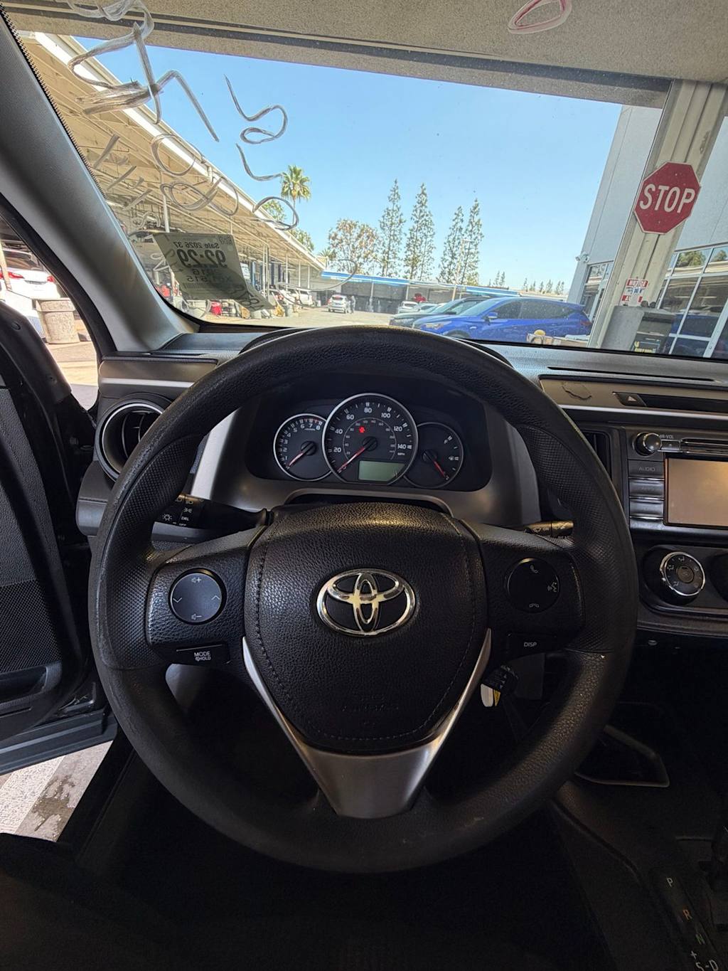 Thumbnail: 2016 Toyota RAV4 - 11