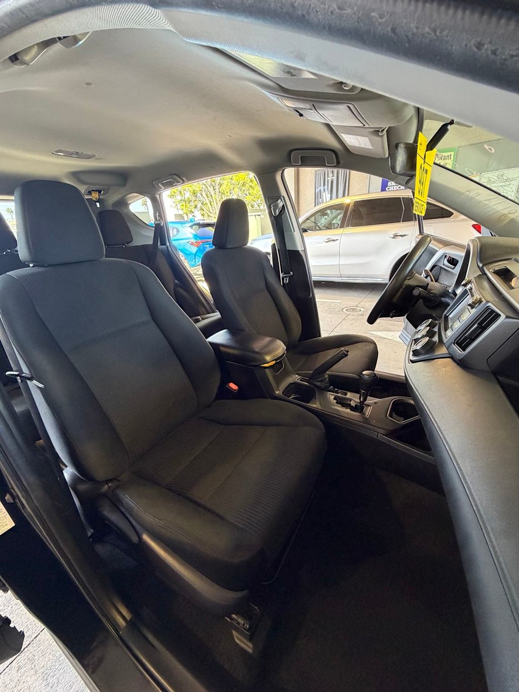 Thumbnail: 2016 Toyota RAV4 - 19