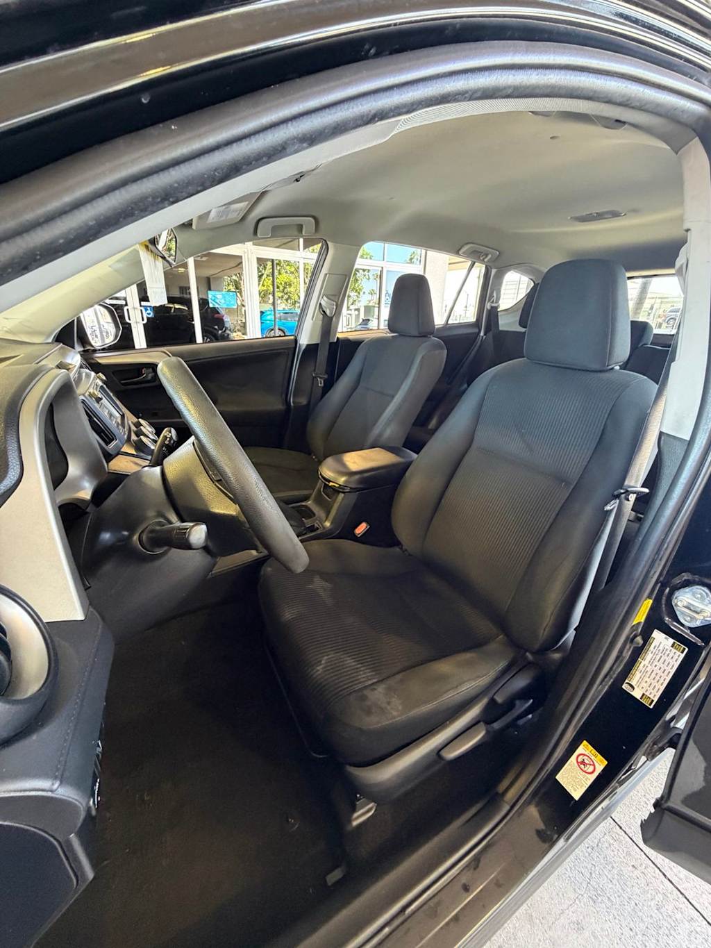 Thumbnail: 2016 Toyota RAV4 - 9