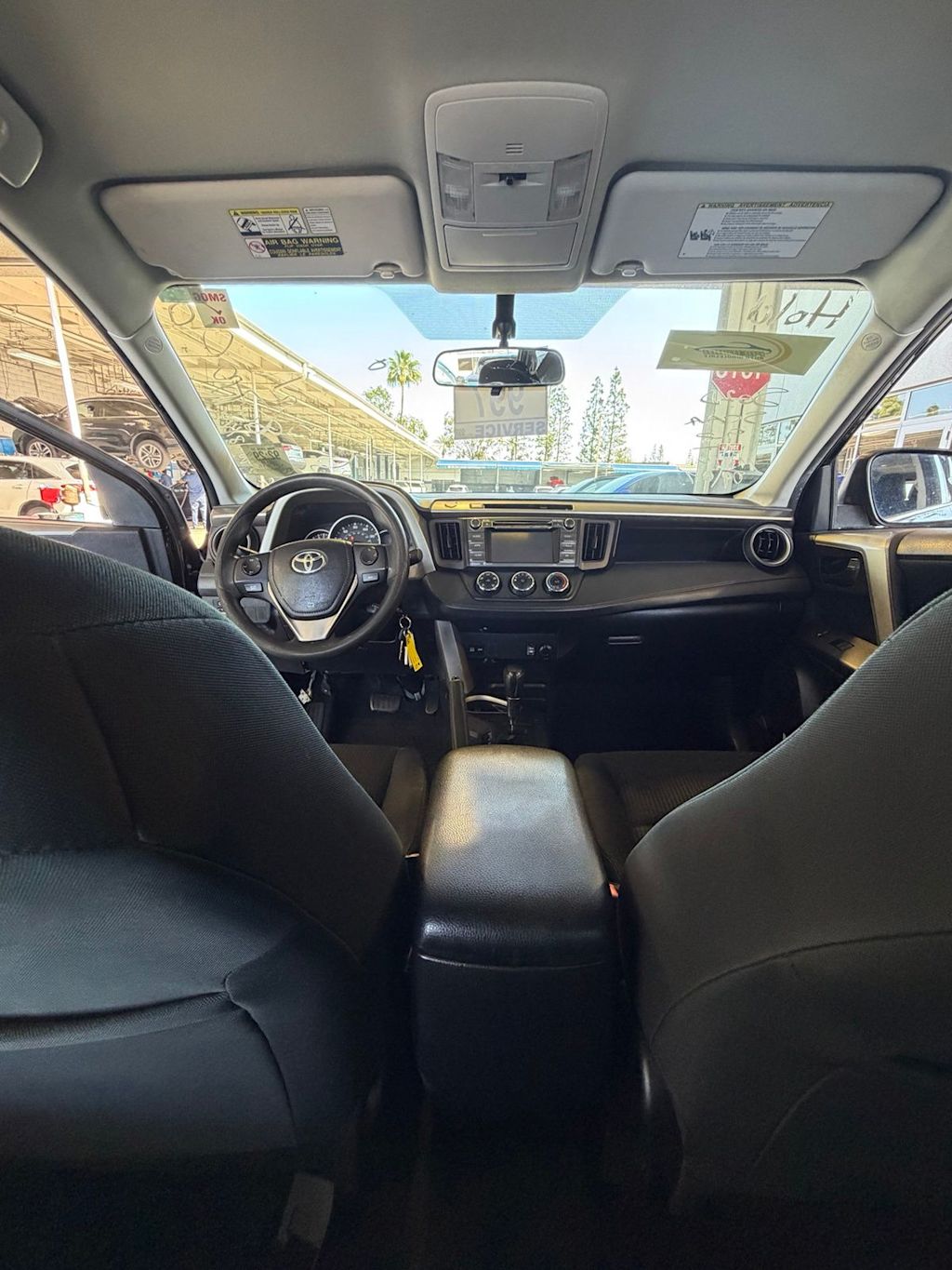 Thumbnail: 2016 Toyota RAV4 - 2