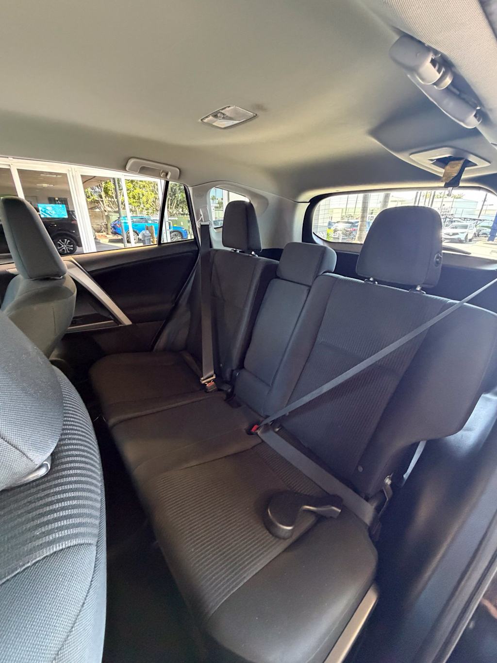 Thumbnail: 2016 Toyota RAV4 - 20