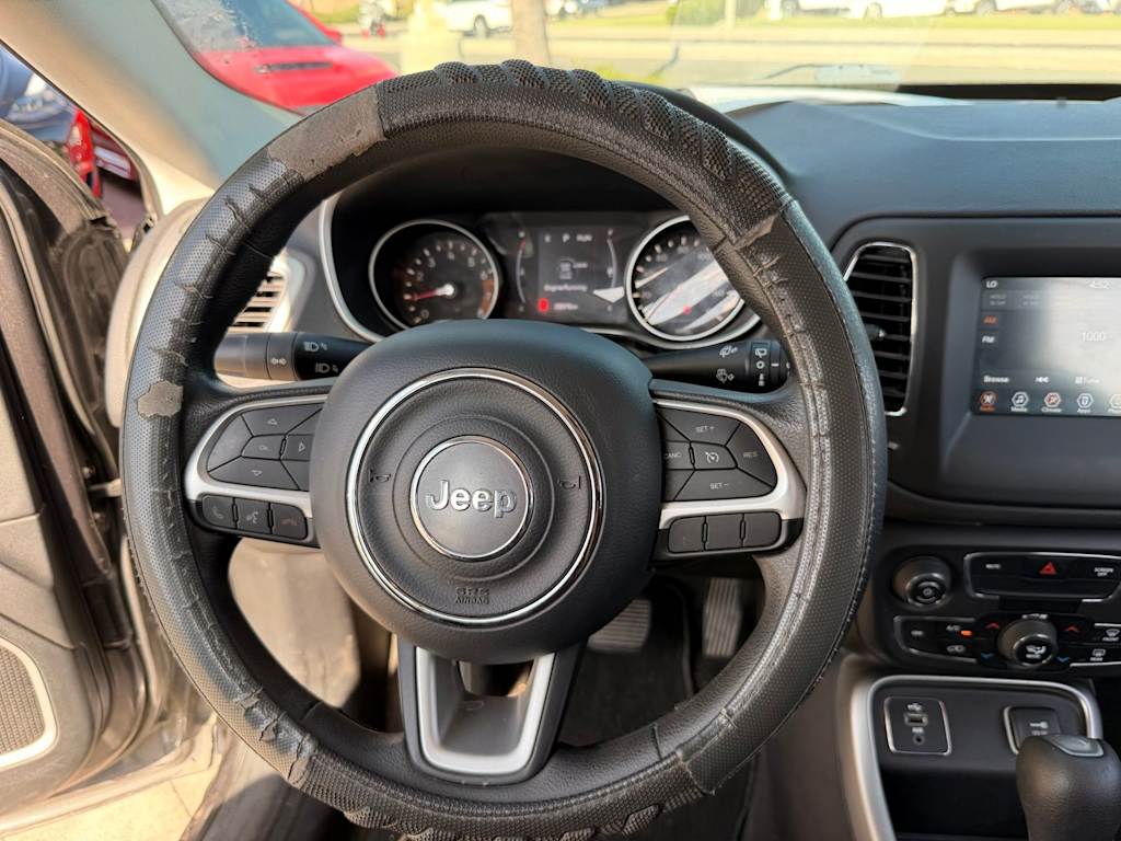 Thumbnail: 2019 Jeep Compass - 2