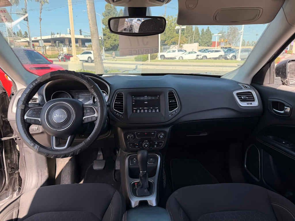 Thumbnail: 2019 Jeep Compass - 8