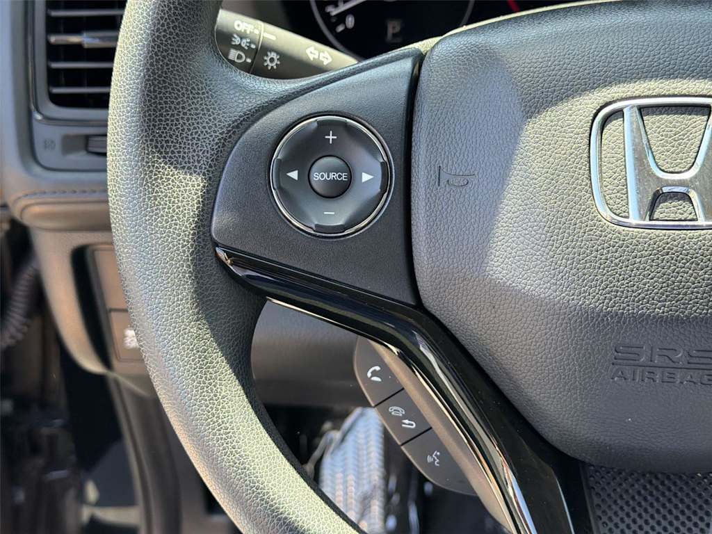 Thumbnail: 2021 Honda HR-V - 22