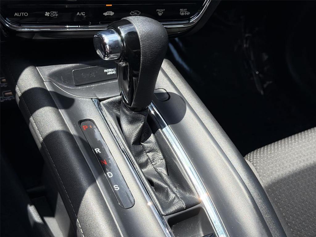 Thumbnail: 2021 Honda HR-V - 17