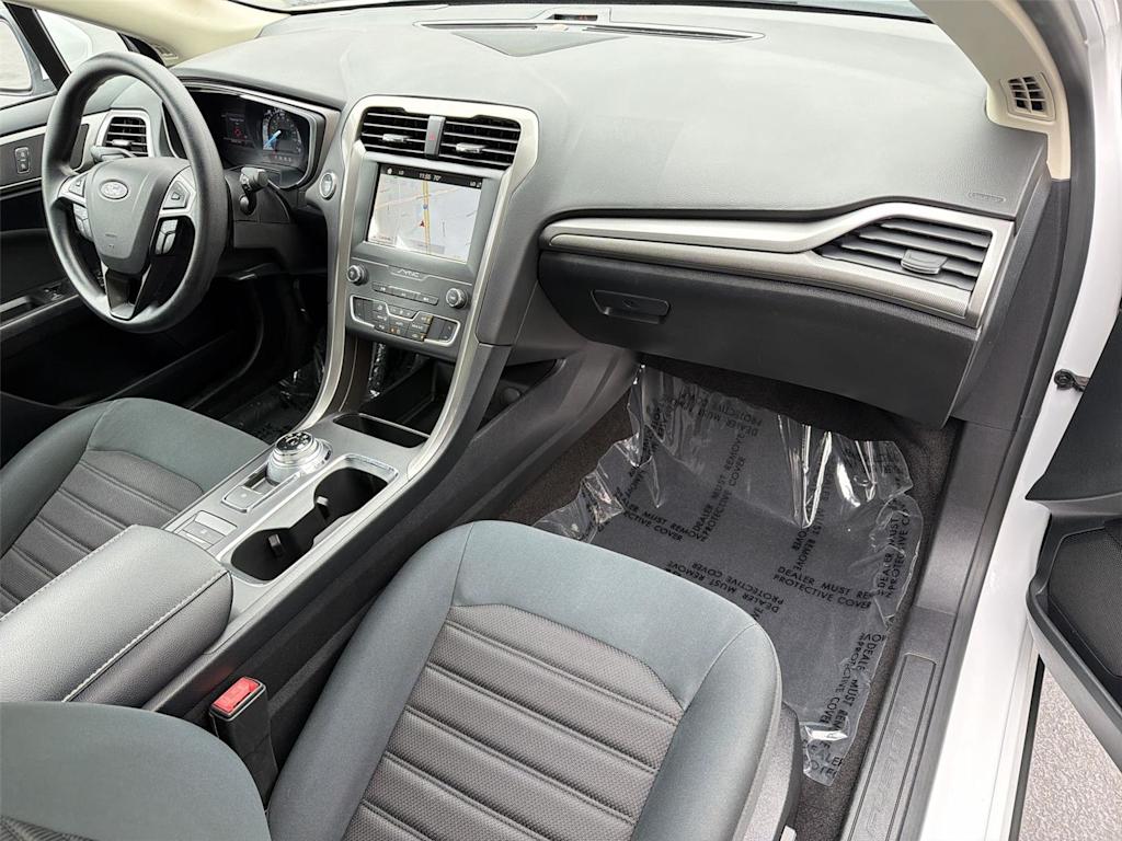 Thumbnail: 2019 Ford Fusion - 14
