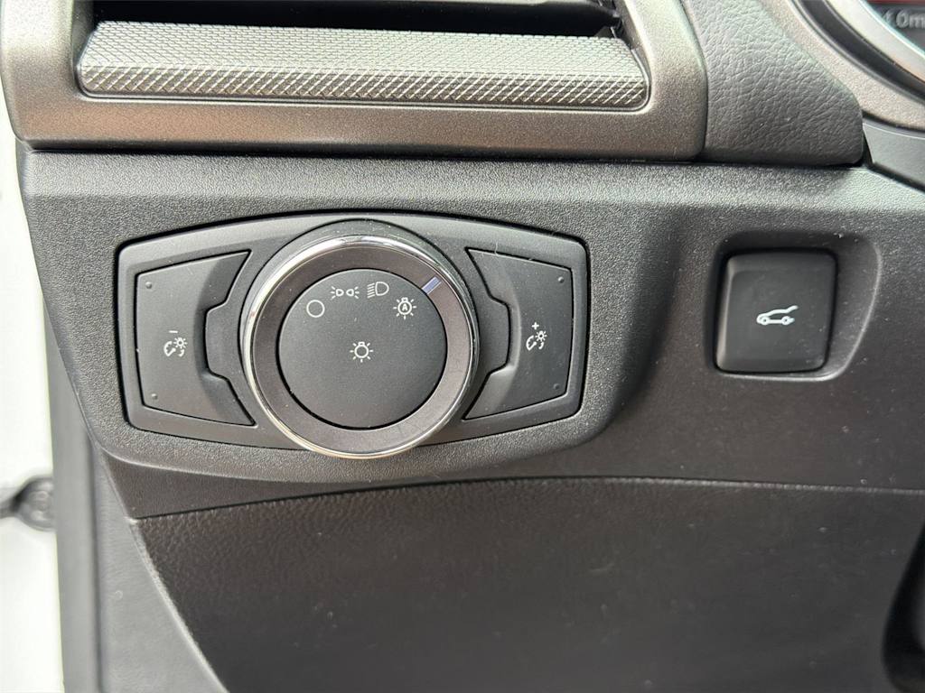 Thumbnail: 2019 Ford Fusion - 33