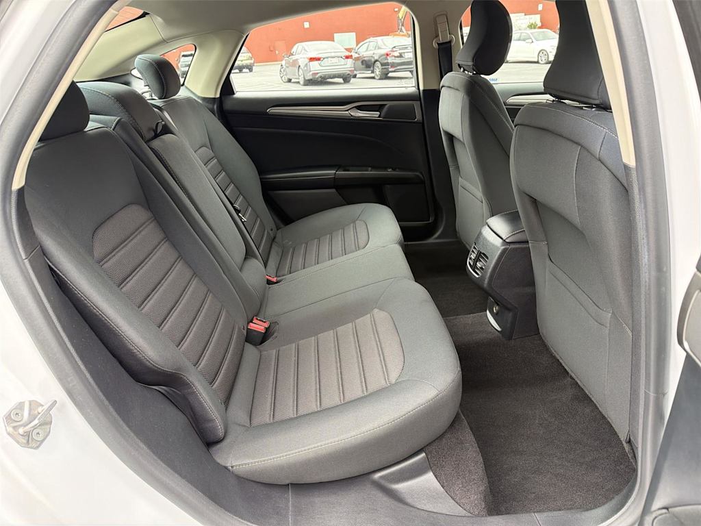 Thumbnail: 2019 Ford Fusion - 13