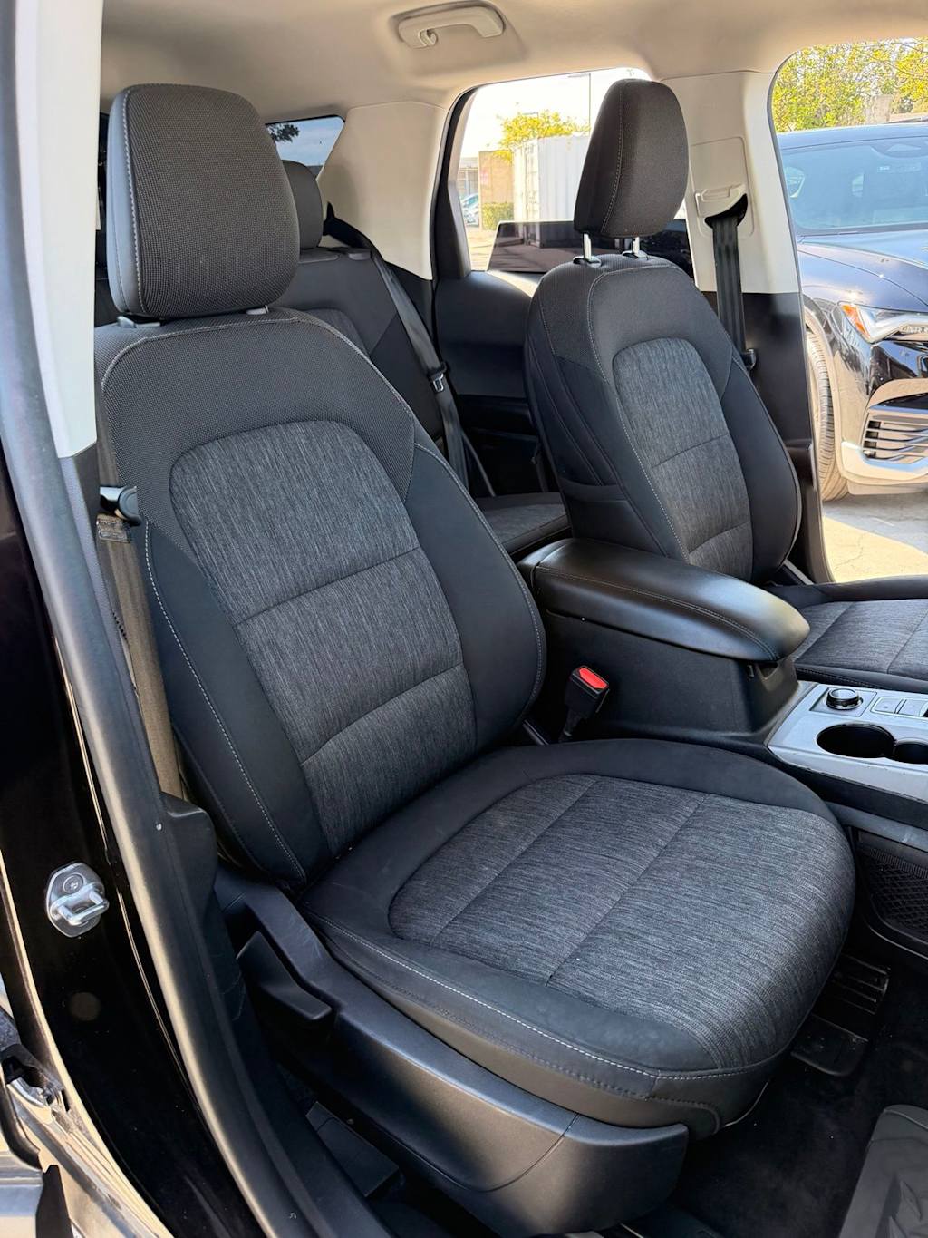 Thumbnail: 2021 Ford Bronco Sport - 9
