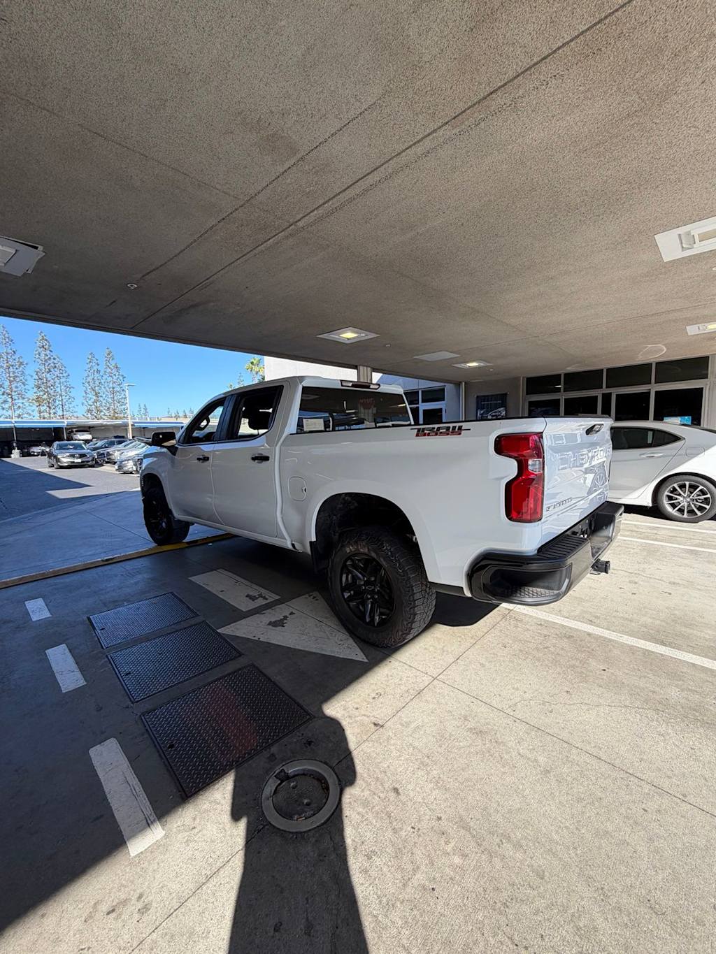 Thumbnail: 2023 Chevrolet Silverado 1500 - 5